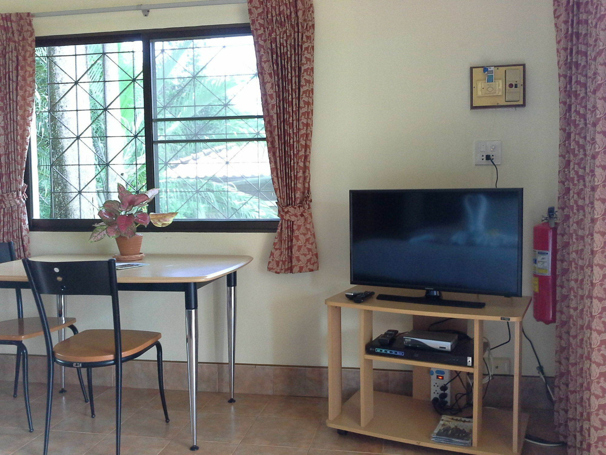 Freedom Estate Sea View Apartments Ko Lanta Extérieur photo